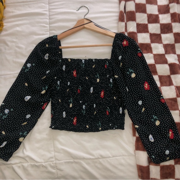 ABERCROMBIE & FITCH - Black Crop Top - Picture 1 of 4